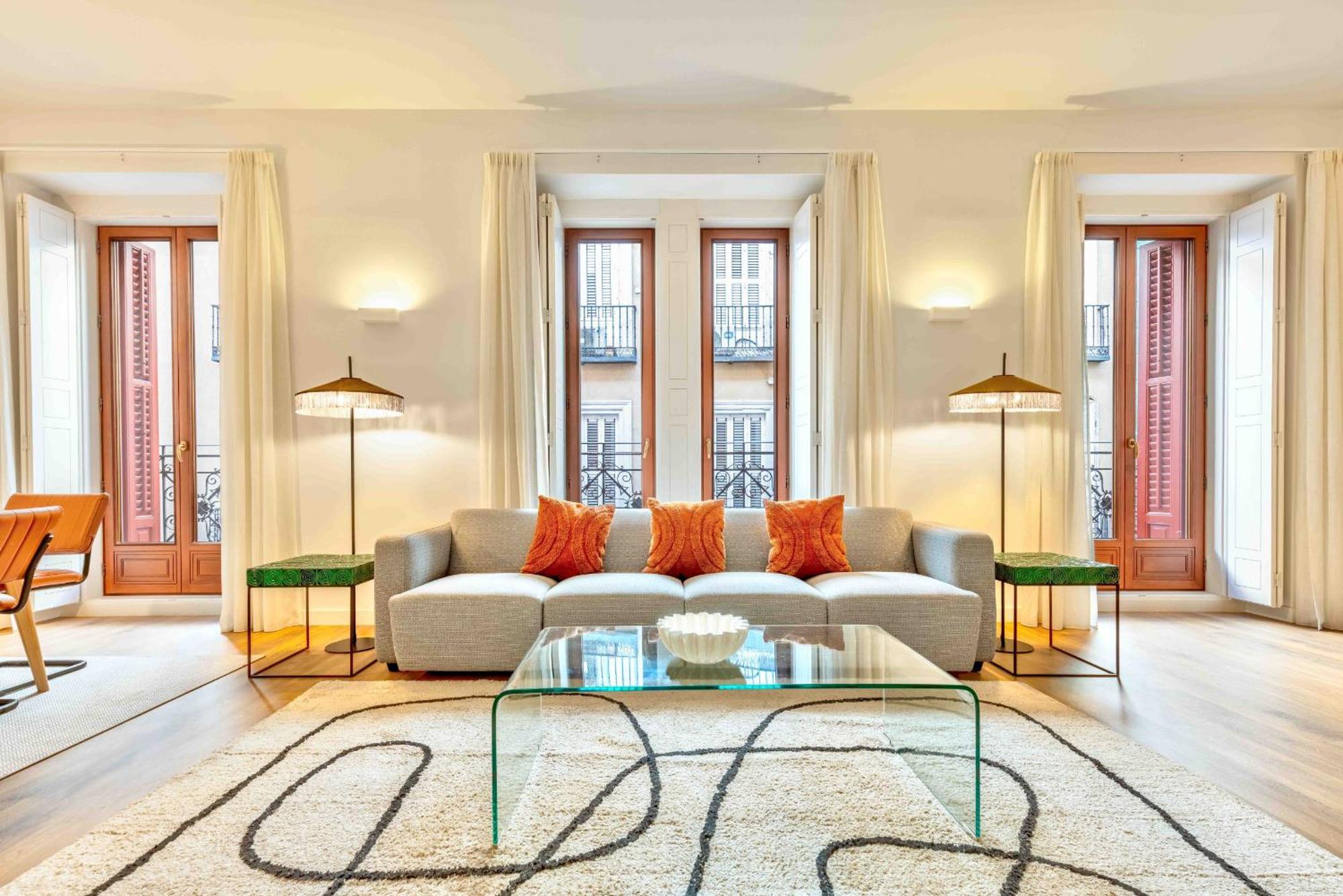Cibeles Exclusive En Madrid Apartment ภายนอก รูปภาพ