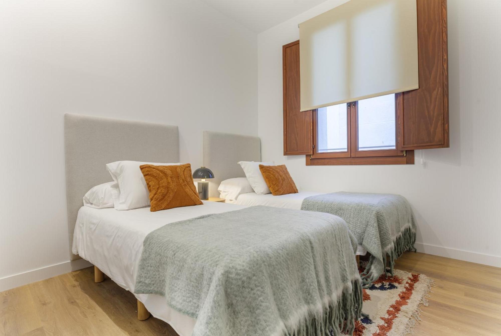 Cibeles Exclusive En Madrid Apartment ภายนอก รูปภาพ